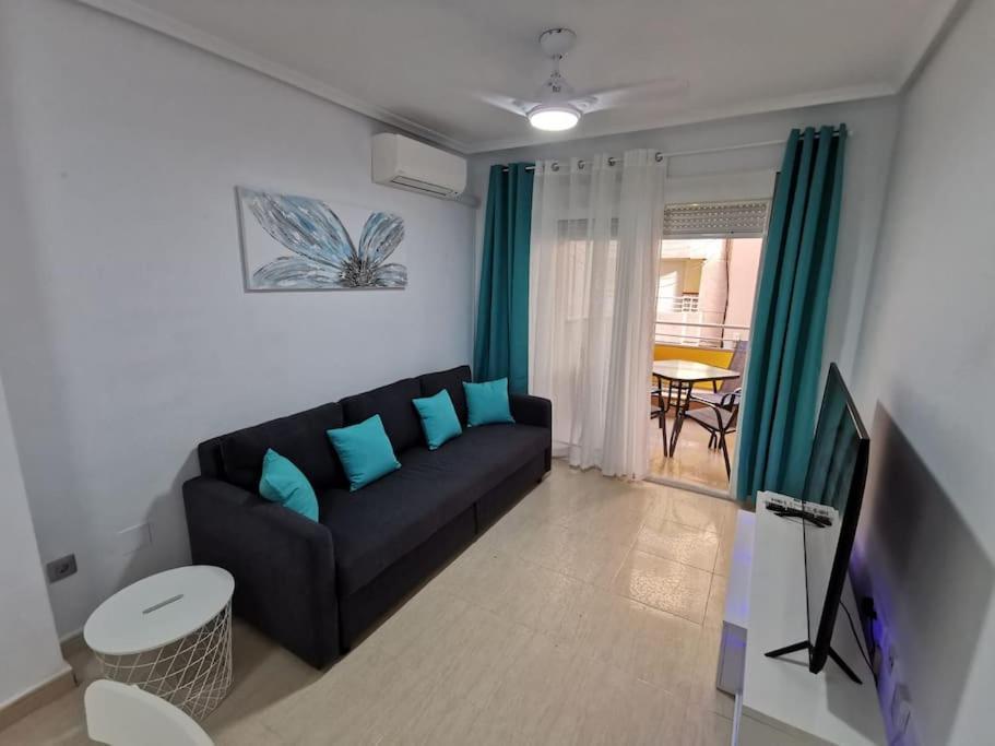 Apartamento Playa Cura Torrevieja Luaran gambar