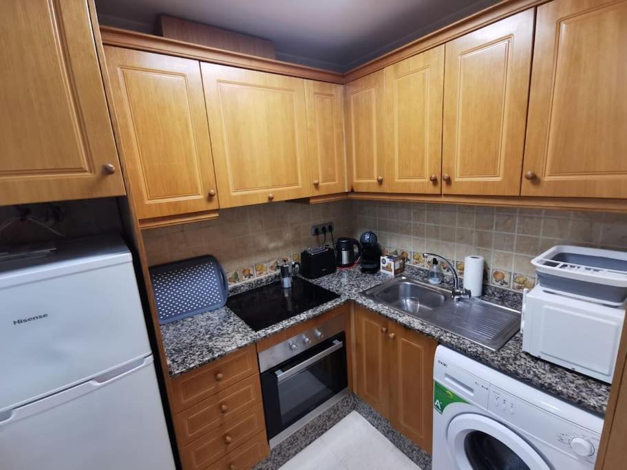 Apartamento Playa Cura Torrevieja Luaran gambar
